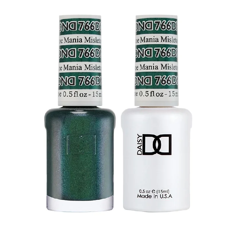 nail polish insignia gray-DND / Gel Nail Polish Matching Duo - Mistletoe Mania 766