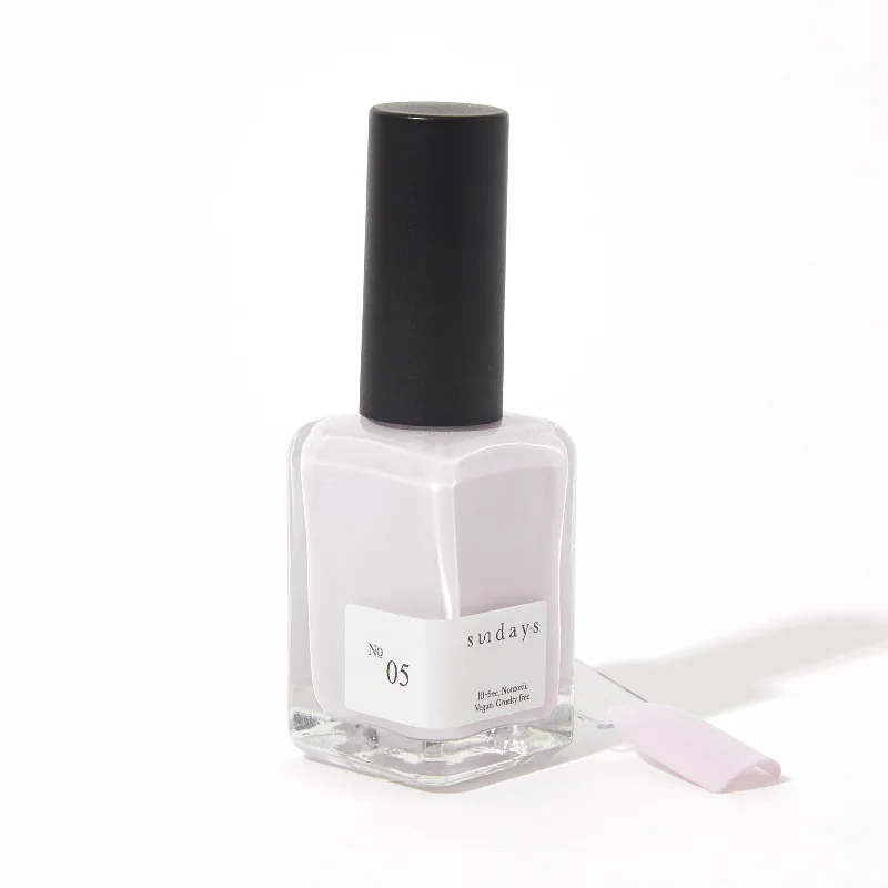 nail polish cloak shadow-Sundays - Nail Polish - No. 05