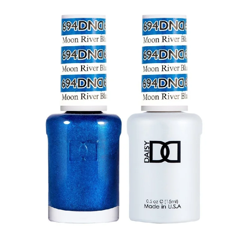 nail polish cushion silk-DND / Gel Nail Polish Matching Duo - Moon River Blue 694